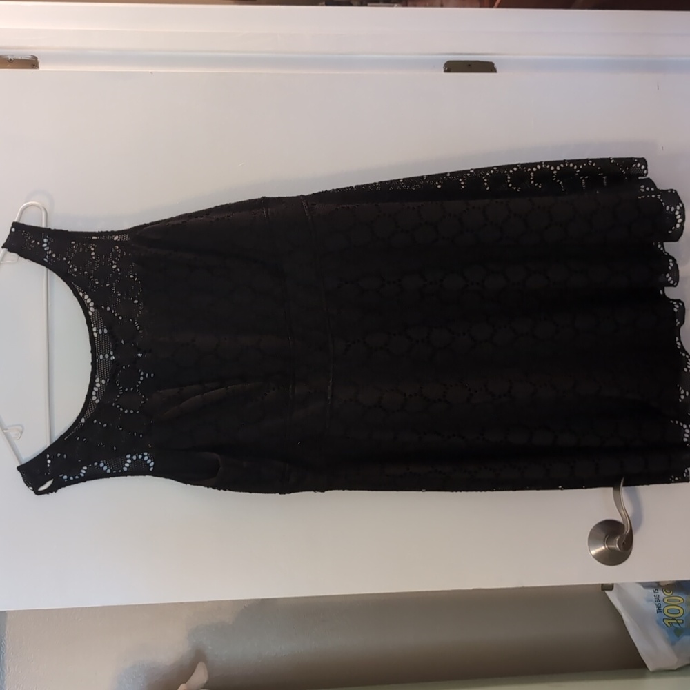 Women's 20 Sleeveless Black Lace Dress
